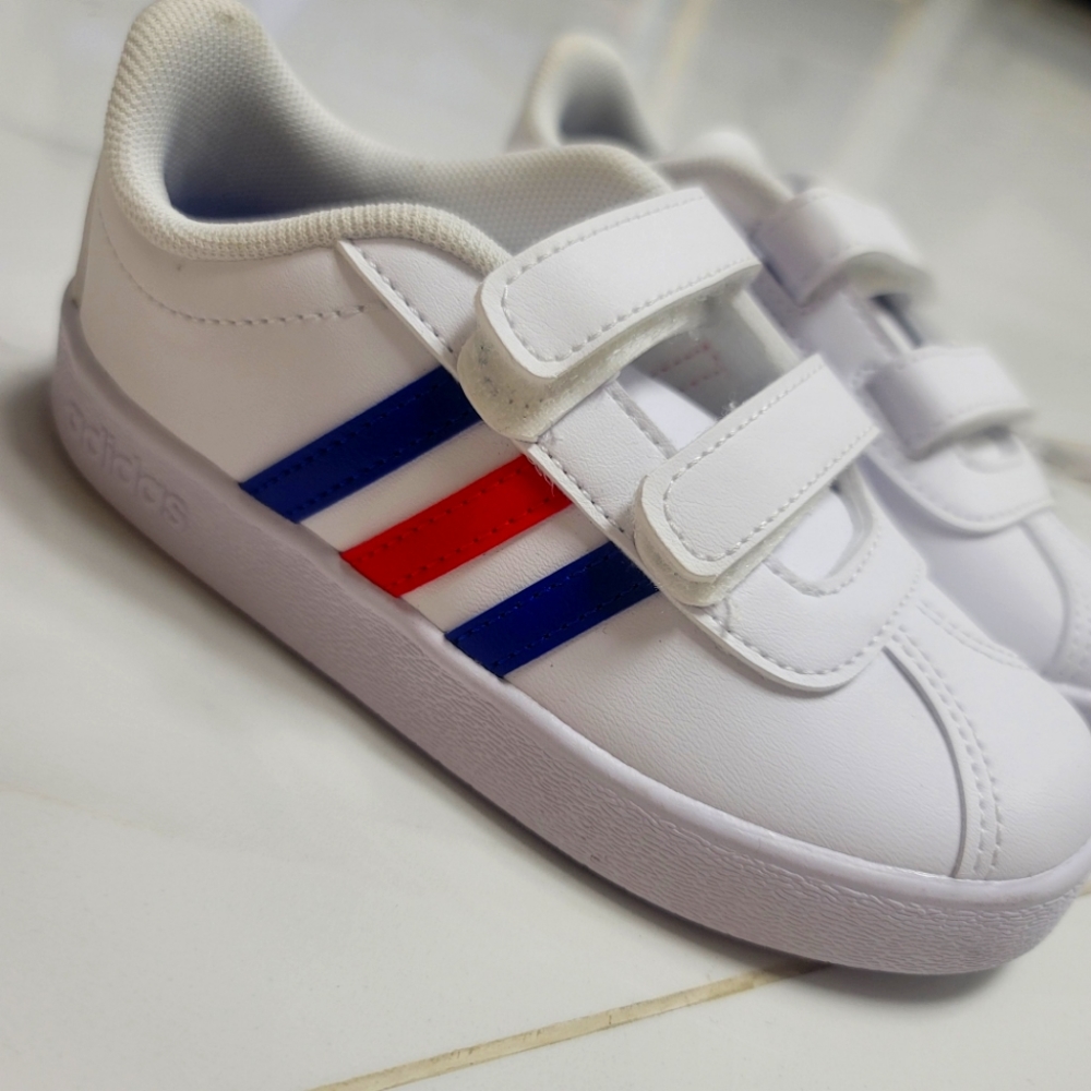 NEW, Adidas kids 10k